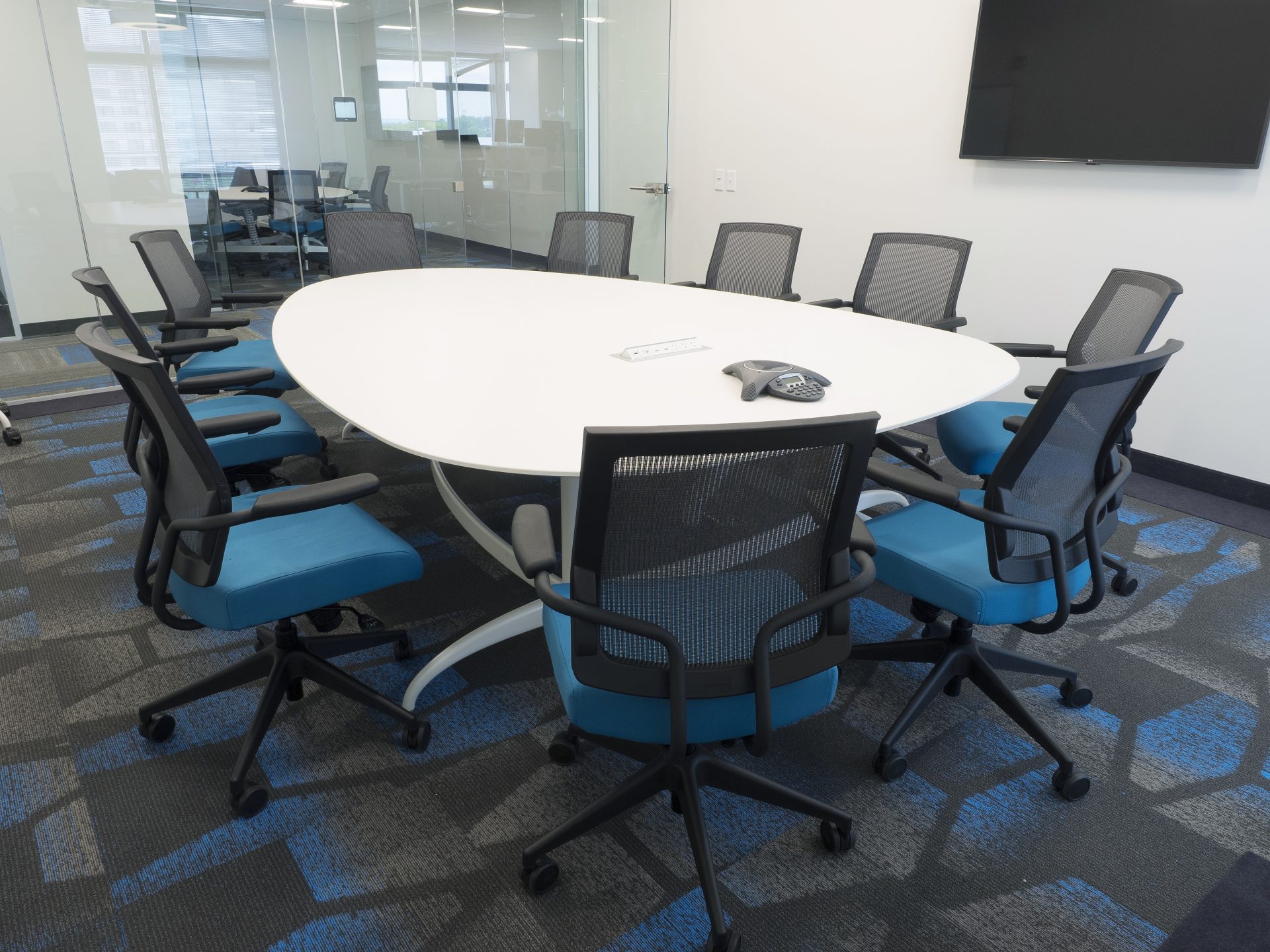 会议台|实木会议台|办公家具|万象城(中国)家具|飞地会议桌